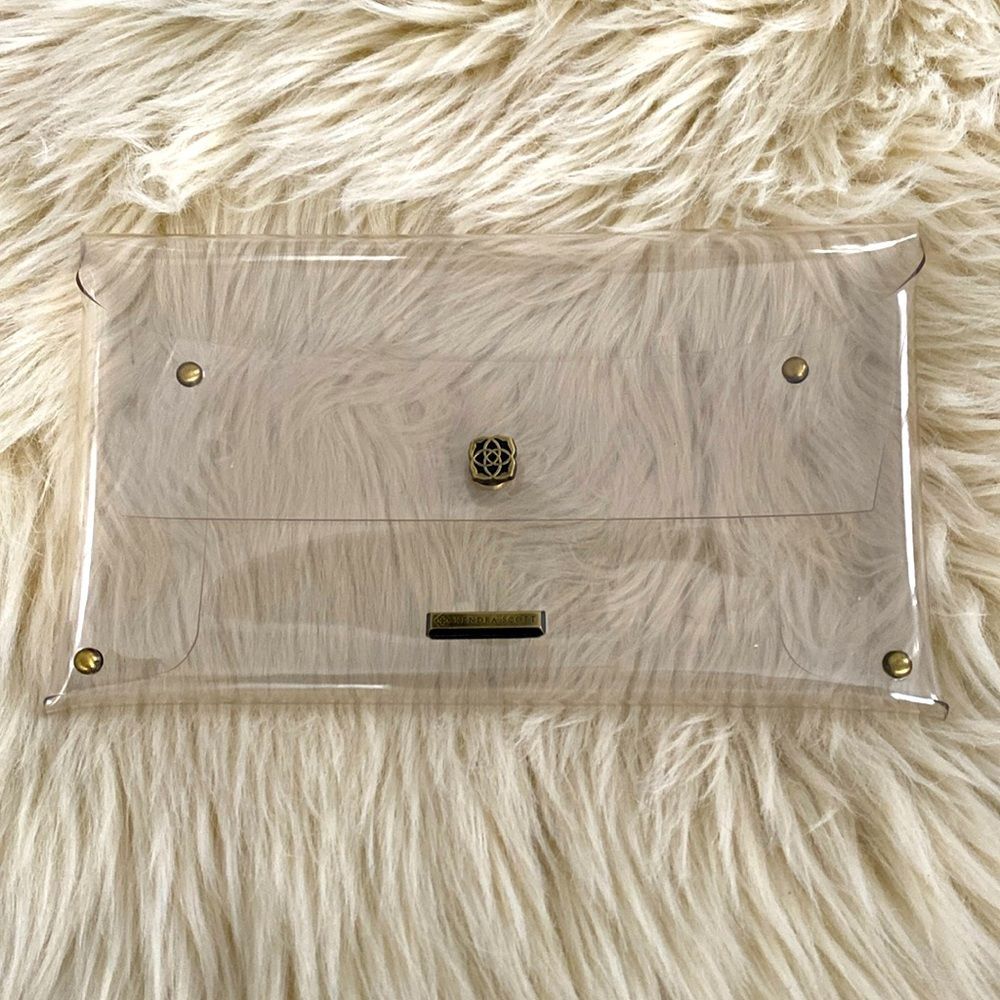 Kendra Scott Clear Envelop Crutch bag with stars and logo accent - NWOT